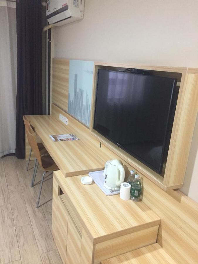 7天酒店·长沙银盆岭六沟垅地铁站店（原湘雅附三店） 外观 照片
