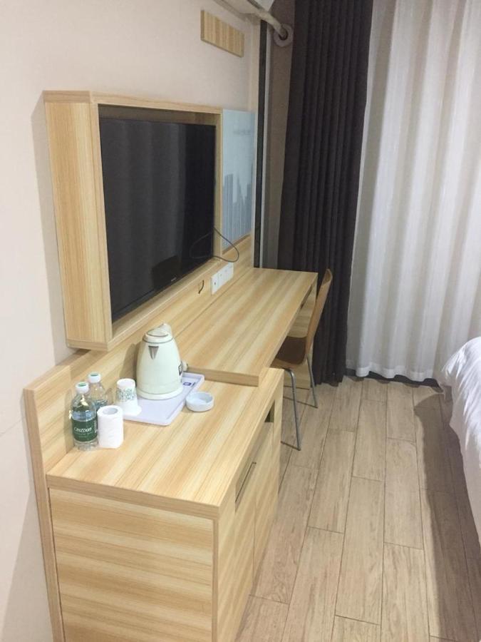 7天酒店·长沙银盆岭六沟垅地铁站店（原湘雅附三店） 外观 照片